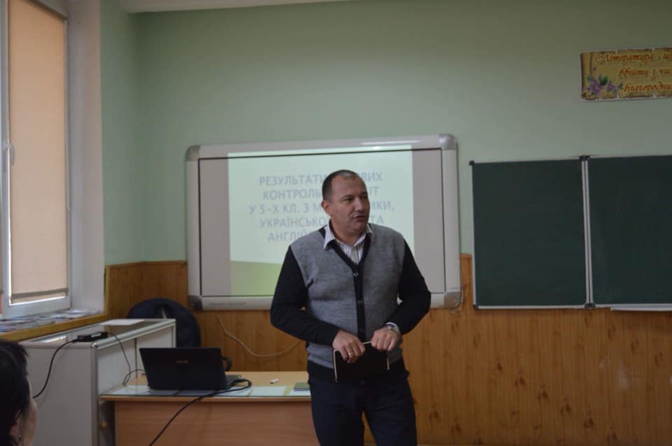 19 листопада у Мукачівській школі №16 відбувся педагогічний консиліум, присвячений проблемам адаптації учнів 5-х класів до умов навчання у середній школі. Заступником…
