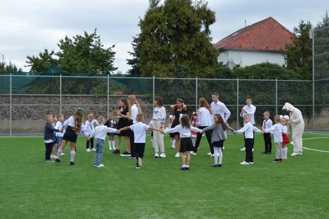 05